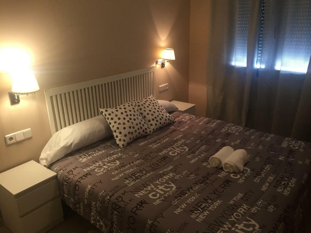 Duplex Sagasta Apartamentos-Sagasta Σεβίλλη Εξωτερικό φωτογραφία